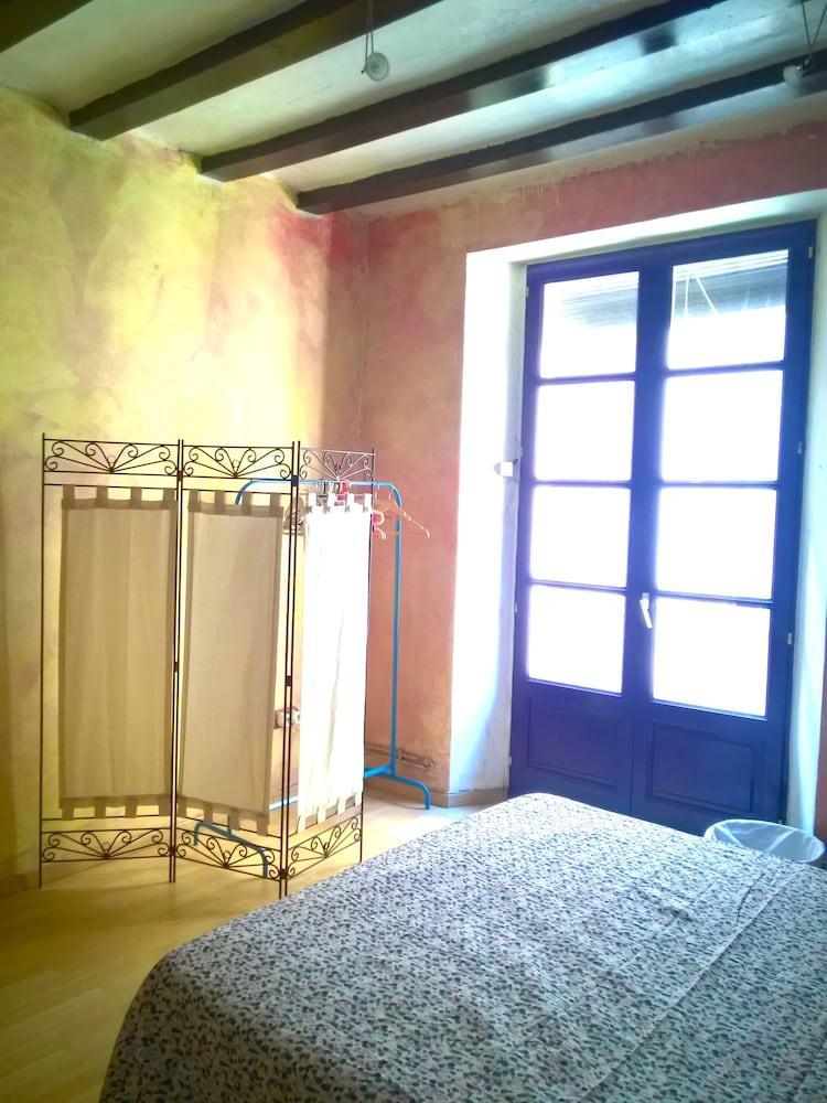 La Lleona Apartment Girona Exterior photo